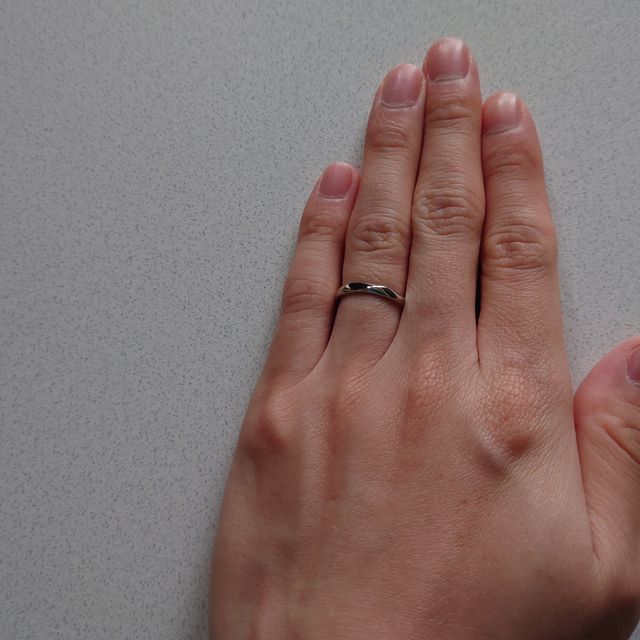 【4℃ BRIDAL(ヨンドシーブライダル)の口コミ】 店員さんの丁寧な説明や価格帯を相談してもらって決めました!数あるブライ…