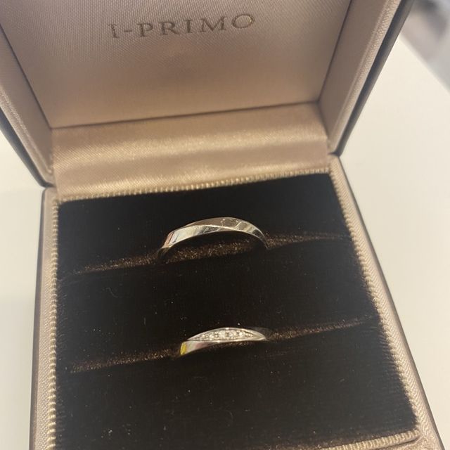 【アイプリモ(I-PRIMO)の口コミ】 普通のリングだと僕の指にマッチしておらず、今回はひねりが入ったデザイ…