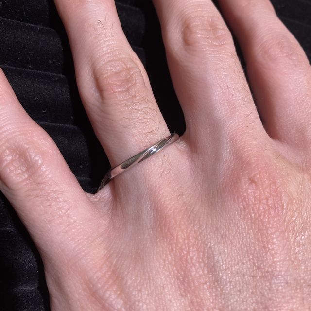 【TRECENTI(トレセンテ)の口コミ】 内側の内甲丸加工が引っかかりがなくつけやすくて大変良かったです。
シン…