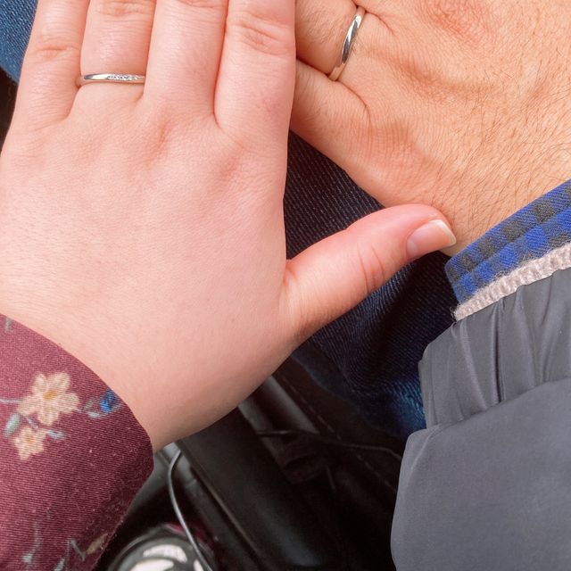 【アイプリモ(I-PRIMO)の口コミ】 指輪の知識もなくほぼ直感で選びましたが、ダイヤモンドも綺麗でデザイン…