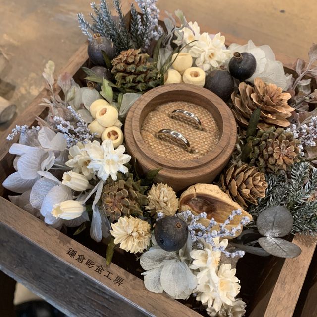 【鎌倉彫金工房の口コミ】 結婚指輪を検討する際、個人的には既製品のものが気になっていたが予算の…