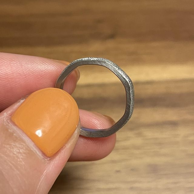 【uchimari(ウチマリ)の口コミ】 『なんとなくキラキラしていてできればシンプルなもの』そんな雰囲気しか…