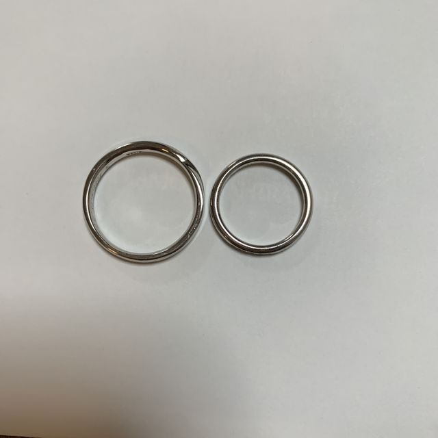 【銀座ダイヤモンドシライシの口コミ】 デザインがとても気に入った。
夫婦共にすぐに決めることができた。
スタ…