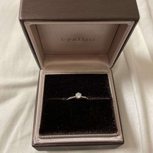 【アイプリモ(I-PRIMO)の口コミ】 シンプルなデザインに惹かれました。たくさんの種類がある中で、スタッフ…