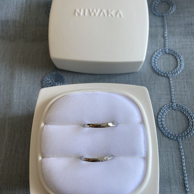 【俄(にわか)の口コミ】 NIWAKA『ことのは』は、『ことば』を意味するそうです。細身のフォルムが…