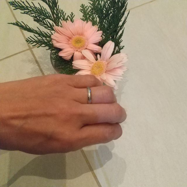 【アイプリモ(I-PRIMO)の口コミ】 あまり目立ちすぎず、シンプルすぎないものを探していました。ダイヤも1つ…