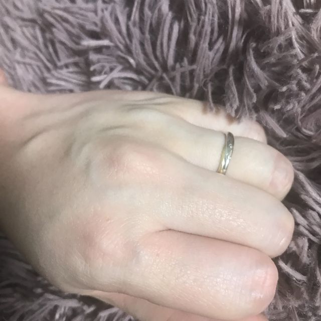 【ケイウノ ブライダル(K.UNO BRIDAL)の口コミ】 予算の範囲内で好きなデザインの指輪ができたところ。
ラインを入れたい等…