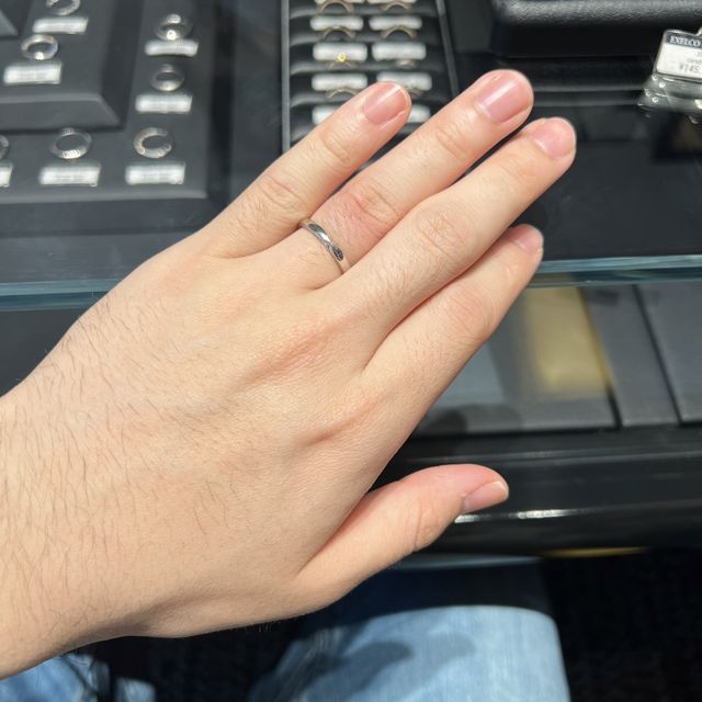 【エクセルコダイヤモンド(EXELCO DIAMOND)の口コミ】 婚約指輪をエクセルコダイヤモンドのもので頂き、普段から婚約指輪と結婚…