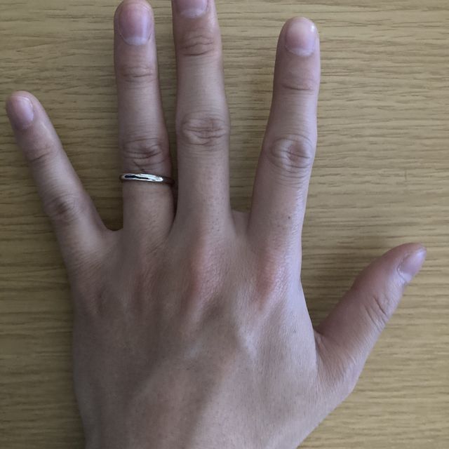 【ケイウノ ブライダル(K.UNO BRIDAL)の口コミ】 シンプルなデザインを希望しており、シンプルかつお洒落なデザインだった…