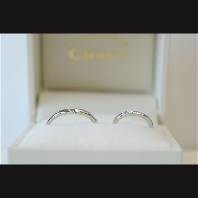 【CRAFY(クラフィ)の口コミ】 2人でデザイン考えて作れるオーダー結婚指輪だった為CRAFYさんに決めまし…