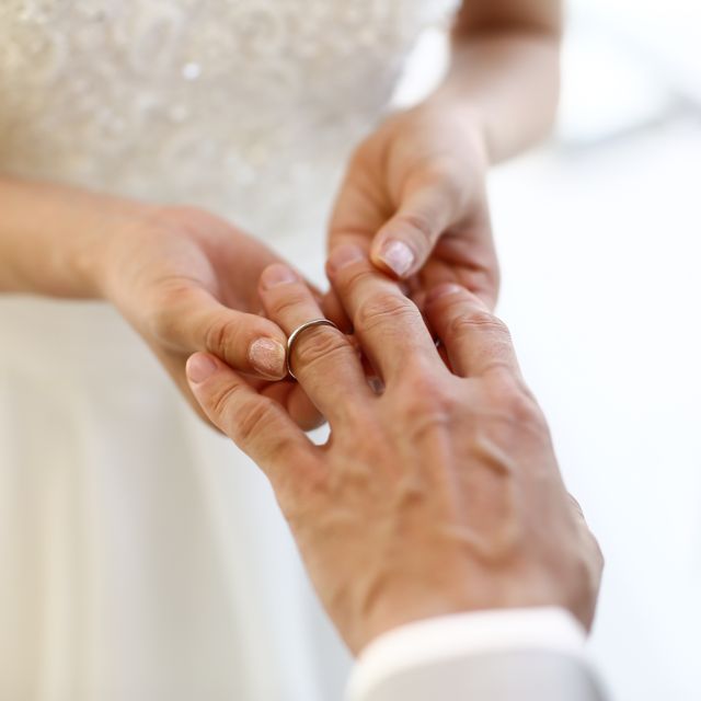 【アンジェリックフォセッテ(Angelique Fossette)の口コミ】 「アンジェリックフォセッテ」は他ブランドに比べて低価格なのに、デザイ…