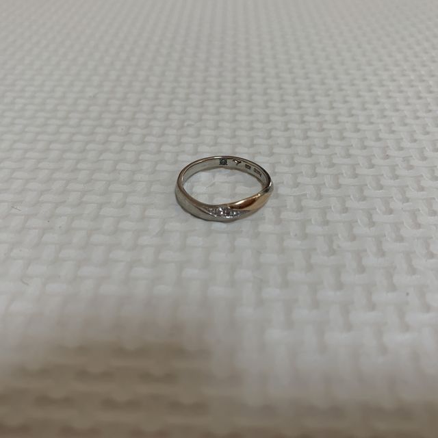 【LAPAGE(ラパージュ)の口コミ】 店舗にある気に入った指輪をすべて選んでいき、
最後につけ心地がいいもの…