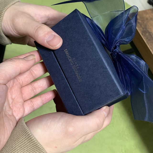 【銀座ダイヤモンドシライシの口コミ】 指輪の決め手はダイヤモンドの質がとても良かったです。8店舗まわりました…