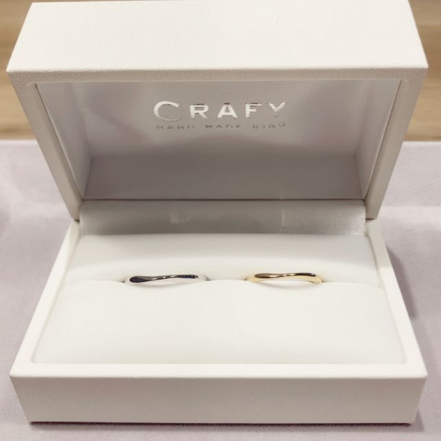 【CRAFY(クラフィ)の口コミ】 指輪のカラーがとても豊富で、ワックスと鍛造の2つの作成方法があるので、…