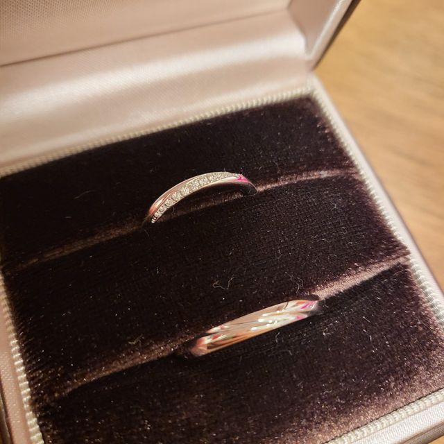 【アイプリモ(I-PRIMO)の口コミ】 価格も安く、繊細なデザインが気に入りました。
手元がすっきり見える細身…