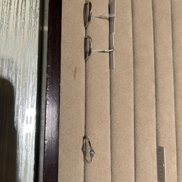 【TRECENTI(トレセンテ)の口コミ】 自分の手の形に合って、デザインも好みのものが見つかったため。婚約指輪…