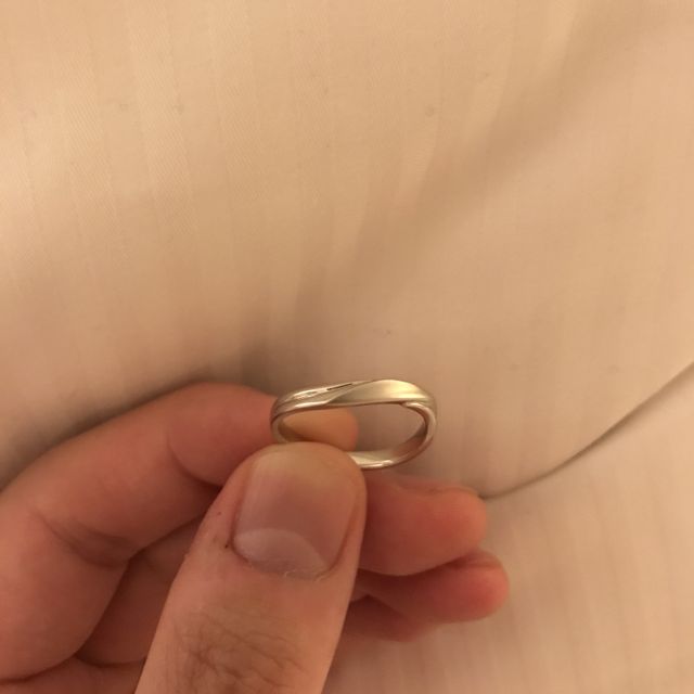 【銀座ダイヤモンドシライシの口コミ】 価格帯以上のパフォーマンスと様々な種類の中でも
我々の個性を考慮した上…