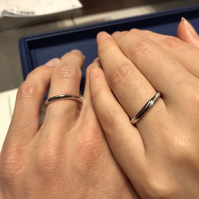 【銀座ダイヤモンドシライシの口コミ】 指にフィットするデザイン性。スタッフの丁寧なアドバイスのおかげで納得…