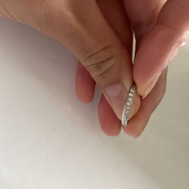 【4℃ BRIDAL(ヨンドシーブライダル)の口コミ】 お手頃な値段で種類がたくさんありました。何個か迷ったのもあっかけど斜…