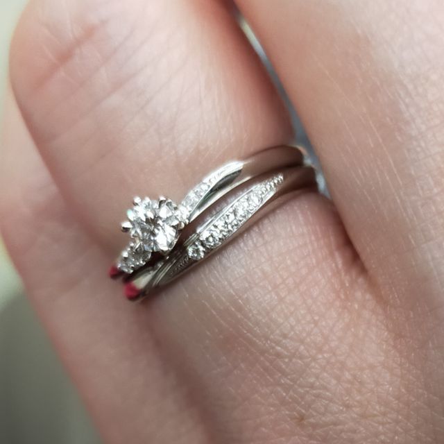 【1122 iifuufu bridal(いい夫婦ブライダル)の口コミ】 まず、価格の安さ。そしてデザインの豊富さ。どのデザインを選らんでも均…