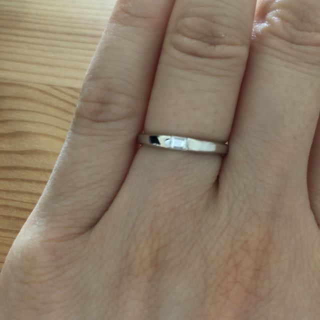 【銀座ダイヤモンドシライシの口コミ】 色々な店舗を見て回りました。
その中でもこのデザインは見かけませんでし…