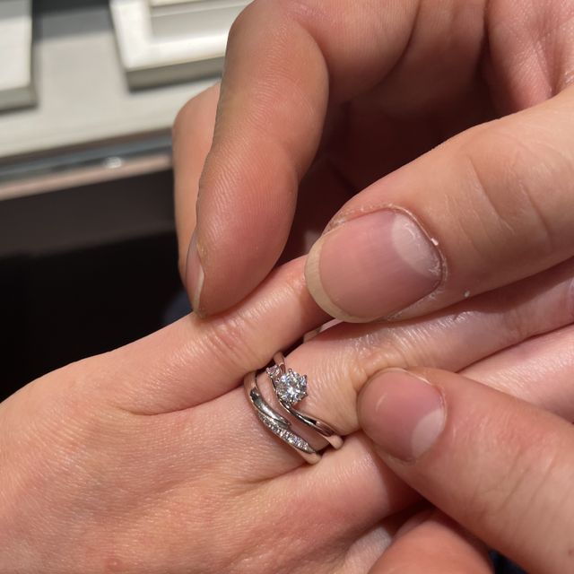 【アイプリモ(I-PRIMO)の口コミ】 雑誌や、インスタであらかじめ人気ランキングを見たりして実際店舗で試着…