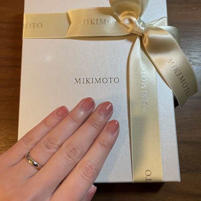 【MIKIMOTO(ミキモト)の口コミ】 シンプルなデザインが良かったため、選んだ指輪のデザインはどこのブラン…