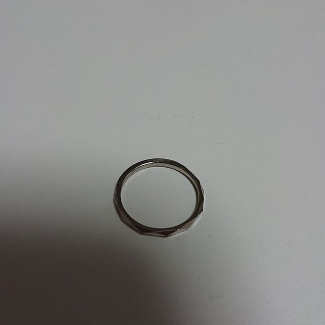 【アイプリモ(I-PRIMO)の口コミ】 安さ、美しさ、シンプルさ。
ペアで安いもの、でもプラチナで探していたの…