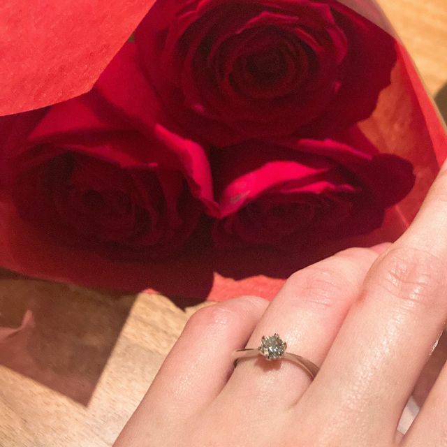 【ラザール ダイヤモンド(LAZARE DIAMOND)の口コミ】 【指輪のデザイン&bull;テイスト&bull;素材について】
&bull;たくさんの種…