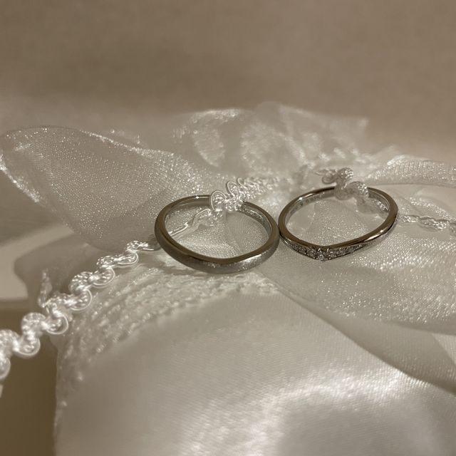 【銀座ダイヤモンドシライシの口コミ】 まず思ってたより値段が高くなくびっくりしました。デザインは定番の物か…