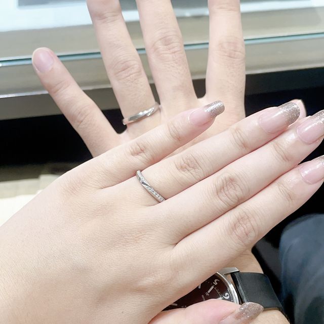 【アイプリモ(I-PRIMO)の口コミ】 華やかなのに上品であるところが素敵だと思います。またダイヤも肌触り良…