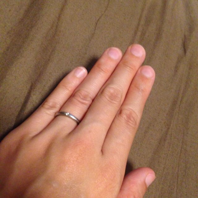 【ブルガリ(BVLGARI)の口コミ】 シンプルで飽きのこないデザインを探していました。カルティエ、ティファ…