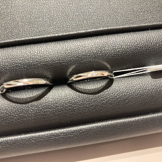 【TRECENTI(トレセンテ)の口コミ】 シンプルなデザインかつ20〜30万円という予算を満たす指輪として最適な指…