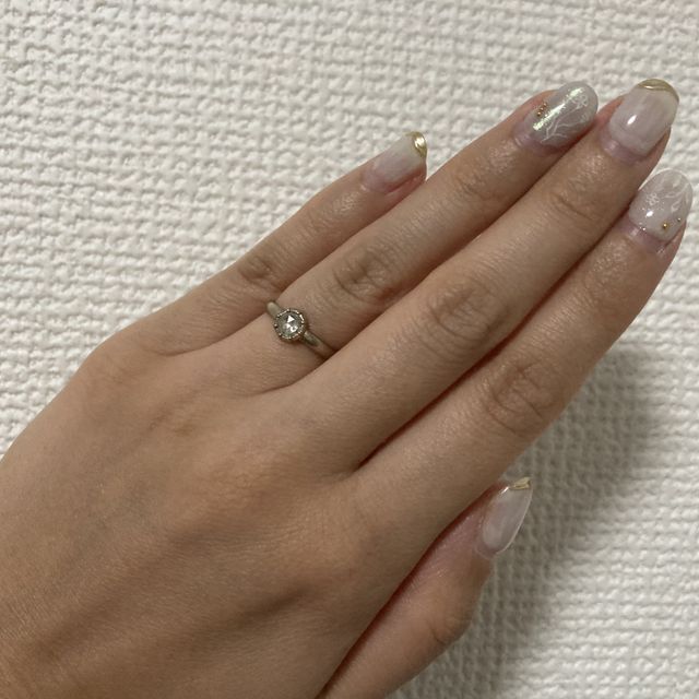 【メデルジュエリー(Mederu jewelry)の口コミ】 ザ・婚約指輪というものより、シンプルで常につけられる婚約指輪を探して…
