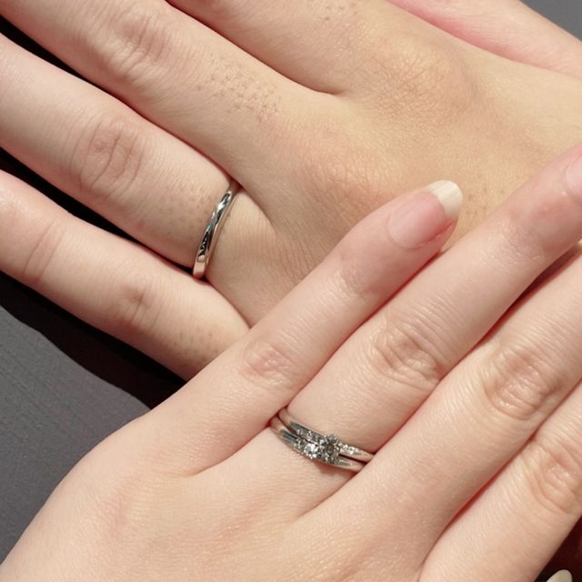 【1122 iifuufu bridal(いい夫婦ブライダル)の口コミ】 色々試着してみましたが、1番心惹かれたのでこちらにしました。あとから気…