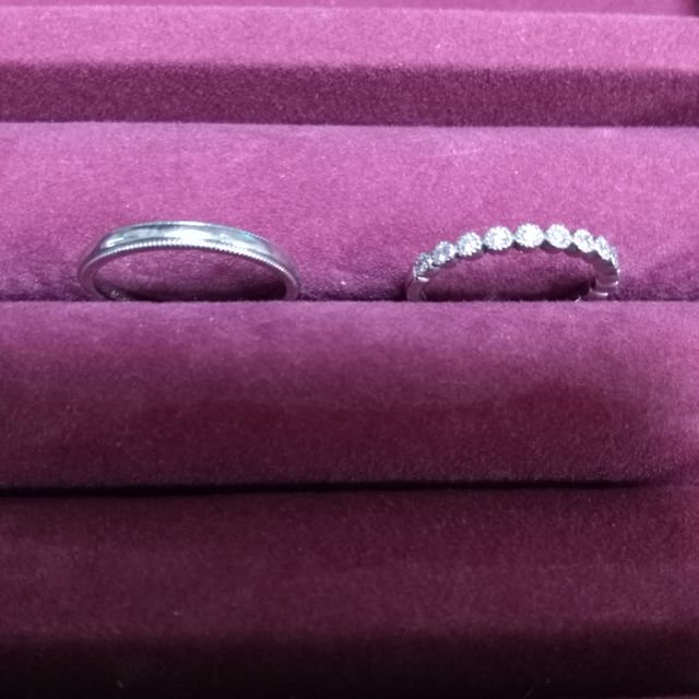 【Ponte Vecchio(ポンテヴェキオ)の口コミ】 主人といっしょに選びました。
他のブランドも検討したのですが、アンティ…