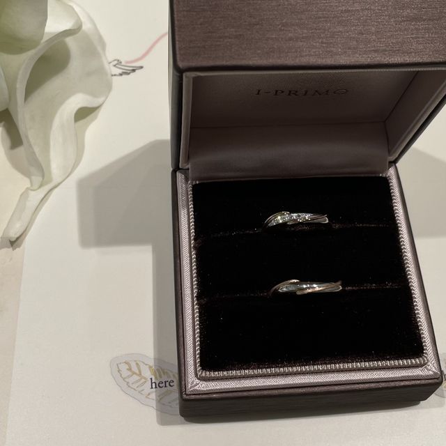 【アイプリモ(I-PRIMO)の口コミ】 婚約指輪にもらったのがアイプリモだったので結婚指輪と婚約指輪の組み合…