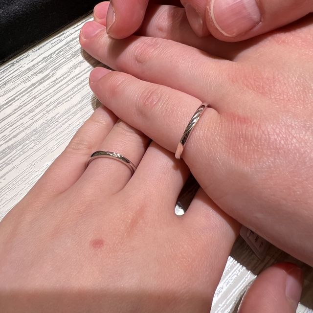 【TRECENTI(トレセンテ)の口コミ】 婚約指輪のフローラのようなタイプにめっちゃ気になります。とても特別な…