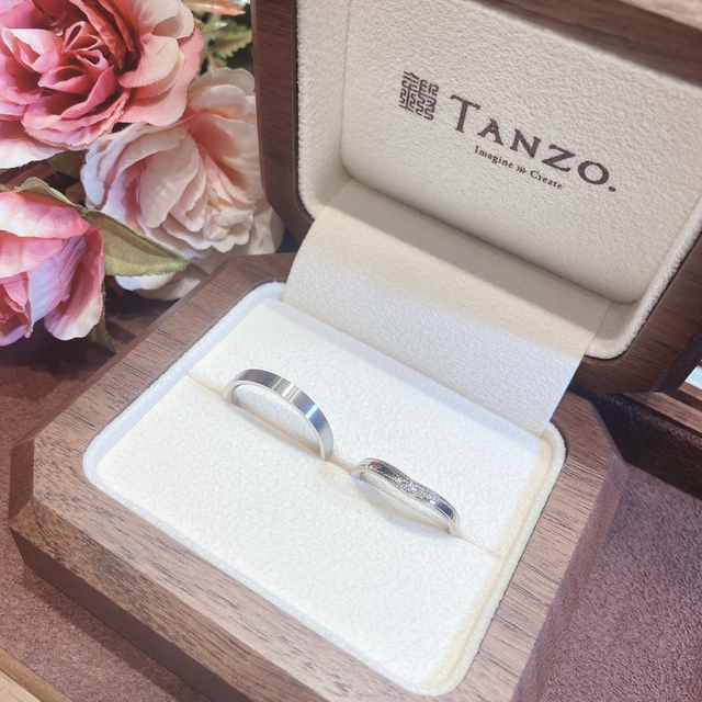 【TANZO.(鍛造指輪)の口コミ】 ・プランナーさんが指輪作りを一緒に楽しんでくださり、
　この方にお願い…