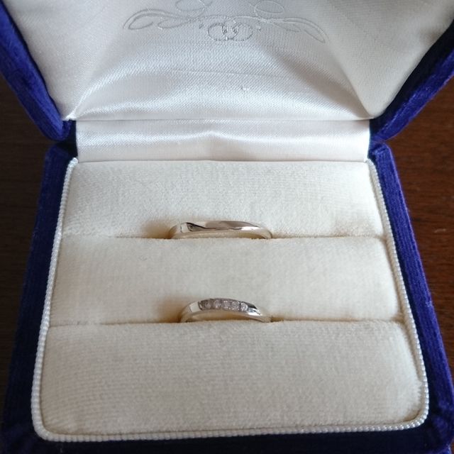 【agete(アガット)の口コミ】 探していたデザイン「小さなダイヤ&変形」さらに予算内の価格であった…