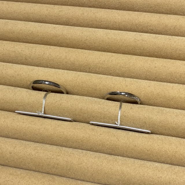 【TRECENTI(トレセンテ)の口コミ】 婚約指輪だけでなく、結婚指輪のダイヤモンドにもこだわっていらっしゃる…