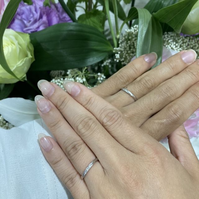 【宝寿堂(ほうじゅどう)の口コミ】 細身のデザインやダイヤの入り具合や、また ウェーブなどの指輪の形状につ…