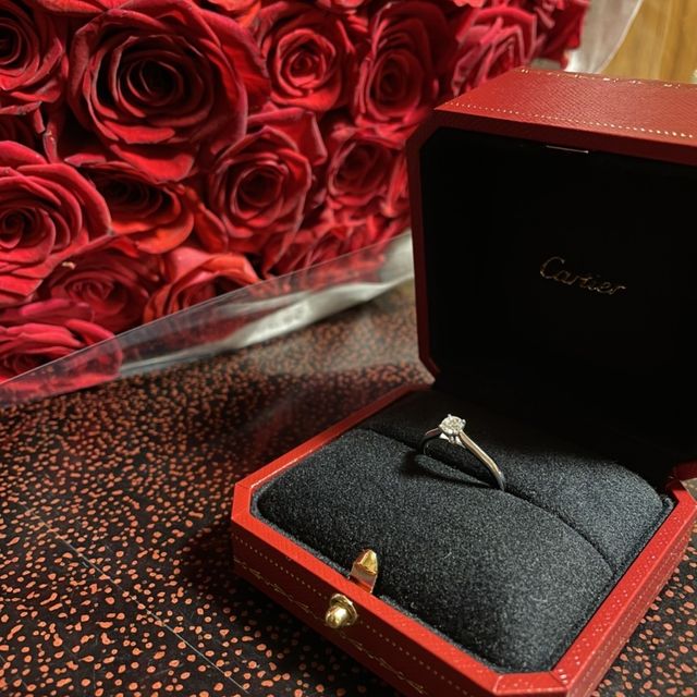 【カルティエ(Cartier)の口コミ】 振り返ってみると、やはりブランド力がとても大きかったです。私の彼女は…