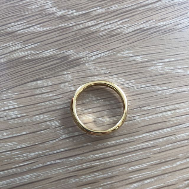 【出雲結(いずもゆい)の口コミ】 数あるデザインの中からサンプルをお借りして、実際に指に着けて、1番この…