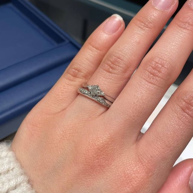 【銀座ダイヤモンドシライシの口コミ】 デザインが豊富で可愛いものからシンプルなものがとても多かったです。ダ…