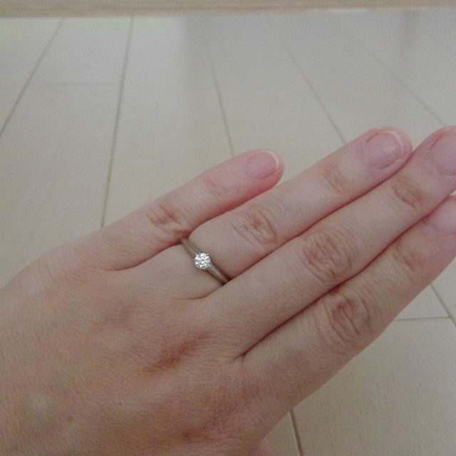 【ティファニー(Tiffany & Co.)の口コミ】 まずは長くつけるので、デザイン、にはやりすたりがない事。
あとはメンテ…