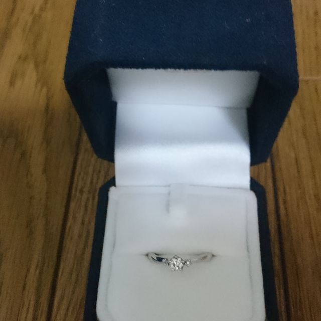 【festaria bijou SOPHIA(フェスタリア ビジュソフィア)の口コミ】 これといった好きなブランドも無く、ゼクシィの指輪のページを見ていたと…