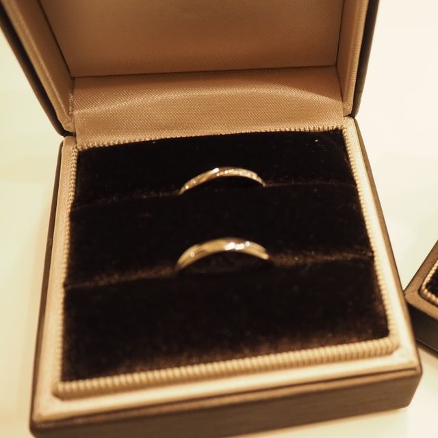 【アイプリモ(I-PRIMO)の口コミ】 結婚指輪はウェーブタイプで鍛造製法のものがよいなと思っていたのですが…