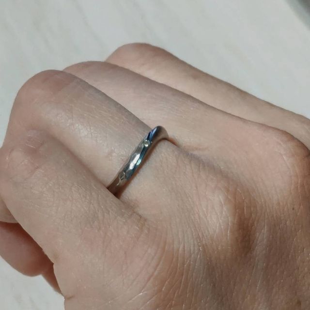 【SORA(ソラ)の口コミ】 カラーが入れられるジルコニウムの指輪。サイトで見たイメージそのままで…