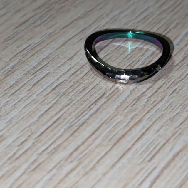 【SORA(ソラ)の口コミ】 カラーが入れられるジルコニウムの指輪。サイトで見たイメージそのままで…